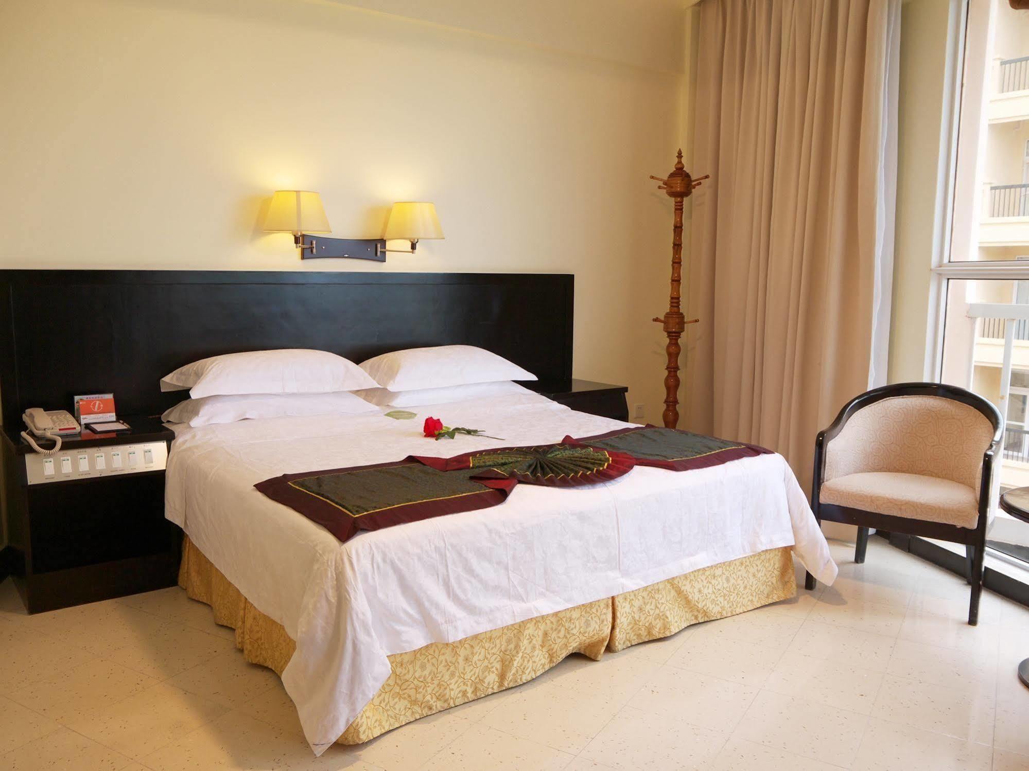 Sanya Jingwei Hotel - Sanya Luaran gambar